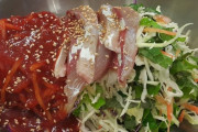 韓国人「日本式刺身丼ＶＳ韓国式刺身丼」韓国人が食べ比べて美味しいと思った刺身丼がこちらです　韓国の反応