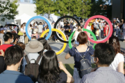 海外「どうしても日本人としたいんだって、バブル方式はよ？」選手村で出会い系アプリが大流行