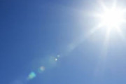 【韓国の反応】太陽熱でごみを捨てる？日本に広がるスマートゴミ箱。韓国の反応「韓国が開発して商用化した製品がある。/海に放射能流出物を捨てるな。」