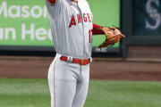 海外の反応　「シフトバスター」大谷翔平、シフトを破るマルチ安打！6回無失点5奪三振の好投で5勝目