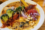 「下北沢のこのラーメンは最も美しかった」外国人が好きなラーメンを語り合う