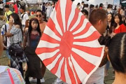 韓国音楽フェス旭日旗騒動、主催者側が謝罪…「当該日本人を探し出して強く抗議する予定」