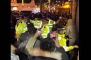 英ロンドン：移民集団の暴力行為に英警察は対応できず撤退…寄生侵略の弊害…日本の近未来か[海外の反応]