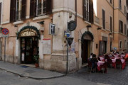 【悲報】日本人観光客、イタリアのレストランでぼったくられ大問題に