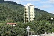 韓国人「肝試しに行った大学生、廃リゾートの屋上で30代男性の遺体を発見」→「本物の肝試しになったね」