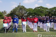 ラオス人「韓国人に感謝します。韓国人のお蔭で野球場を建てて野球を学ぶ事が出来た」野球不毛のラオスで野球リーグがスタート！　韓国の反応