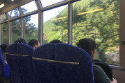 「日本の景色を楽しめる電車は天才的だ」世界中で採用すべきアイディア集