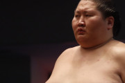 逸ノ城の電撃引退に相撲ファン騒然←「腰が理由なの？！」(海外の反応)