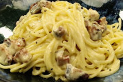スウェーデン「お前らカルボナーラはどう作る？」日本「クリーム大量＆生卵」