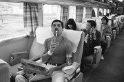 海外「マスクが気になる俺の頭は重症かも」フレディ・マーキュリーの写真を見ながら現代と比べてしまう外国人のコメント