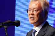 【韓国に激震！】文在寅元大統領が収賄の疑いで在宅起訴！→国民の反応「検察よくやった」「他にもいるのに彼だけなのおかしくね!?」