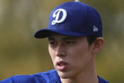 佐々木朗希のバッティングスタンスに全米騒然！←「大谷朗希」（海外の反応）