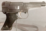 日本が1930年頃つくった拳銃を見てみよう- 九四式拳銃【海外の反応】