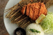 本物そっくり！かつ丼ケーキ「ユーリ!!! on ICEを思い出した！」「完全に騙されたw」海外の反応