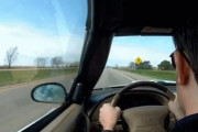【海外】男性が運転中に意識を失った結果・・・→見ててめちゃくちゃ怖いんだが