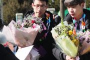 韓国で反日偏向教育を暴露した学生の卒業式、罵詈雑言飛び交い女生徒が号泣、警察が出動する地獄絵図に＝韓国の反応