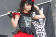 最も若いBABYMETALファン　【海外の反応】