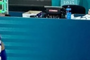 パリ五輪バスケ男子日本vsフランスの一コマに世界が騒然！←「目の錯覚か？」(海外の反応)