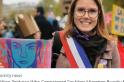 フランス：移民受け入れ支援の左派女性政治家、アフリカ系移民集団に襲撃される[海外の反応]