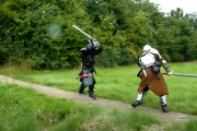 【海外の反応】「日本の武士は永遠のライバルです！」日本の侍vs騎士。