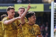 英国人「日本最高だ」日本代表コンビで決勝ゴール！現地サポが絶賛！日本人コンビでの得点はイングランド史上初！【海外の反応】