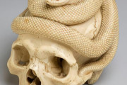 外国人「江戸時代に作られたこの象牙の彫刻がカッコ良すぎる」