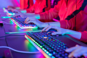 韓国人「日本がeスポーツできない理由は “オタク文化” にあった！」「ストファイだけは上手いよねww」