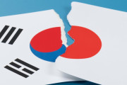 韓国人「日本文化の影響を1番多く受けた40代が “反日感情” を持つ理由が衝撃的だった……！」