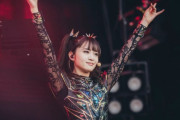 オリコン週間チャートで、BABYMETALのレジェンドMMが1位になったぞ　【海外の反応】