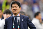【海外の反応】森保監督、オランダ戦でアナログな手法で選手らに暗号を送る「ものすごい数の戦術だ…」