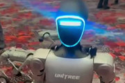 【海外】中国で女性を困らせたロボットが警察に「逮捕」される！その驚きの理由とは？