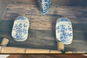 外国人「築200年の日本の家にあるトイレはこんな感じらしい…」