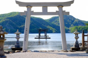 対馬の和多都美神社「韓国人観光客を制限します」(海外の反応)