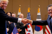 韓国人「米国民主党政権のせいで韓国に来るはずだったお金がすべて日本に流れました」→「元々米国は韓国より日本を重要視しています」　韓国の反応