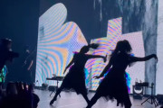 【海外】MOMOMETALのダンスが早すぎる