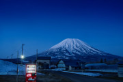 「良い写真だね」　ひとりぼっちの自販機が海外で話題に　
