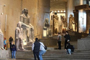 【海外の反応】エジプト人「エジプトは７０００年の歴史があるけど君たちの国はどうなんだ？」