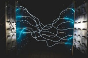 日本の電気の周波数は東西でなぜ違う？「地震が多いのに大丈夫？」「テキサスの電力自由化はどうなんだ？」海外の反応