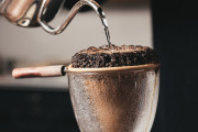 海外「日本の喫茶店には夢が詰まってるんだ！」日本のレトロ喫茶は外国人にも有名らしい