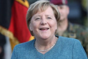 海外「メルケル首相ニーナ・ハーゲンの歌に送られ退任」EUに愛された歴史に残る巨人だね