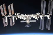 【海外】「国際宇宙ステーションからの秘密の音声が流出！インターネットが驚愕した理由とは？」