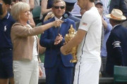全仏オープンのトロフィに刻まれた歴代優勝者…よく見たら40年以上国籍を間違えられていた選手がいた