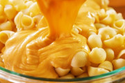 マカロニチーズだけを17年間も食べ続けてきた男性、その理由が絶望的すぎる...