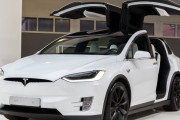 韓国のニュース機関「トヨタとテスラ、電気自動車の共同開発を画策中？」【海外の反応】