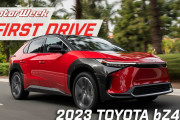 【海外の反応】トヨタのEV「bZ4X」ってどうなんだ？