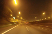 海外掲示板「夜、車を運転している時に見た一番こわかったものを教えてくれ」　海外の反応