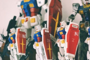 「ロボット戦争！？」 横浜に実物大のガンダムが登場 海外の反応