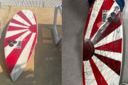 韓国のサーフィン場で旭日旗サーフボードに乗った日本人…サーファーたちが抗議し止める＝韓国の反応