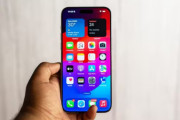 【海外の反応】韓国は軍人男性のiPhoneを禁止するがサムスン製は禁止対象外　海外の反応「禁止ではなく強制的な売却、これが禁止の理由であるとは思えない」