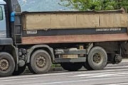 【激怒】車輪に巻き込まれ事故→整備もせん運転手が悪いと非難殺到